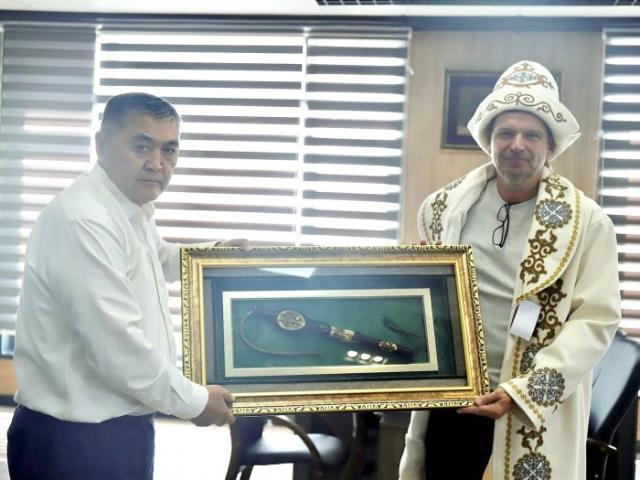 中国足彩网赛事中心-世预赛18强中两强换帅 一人或成国足潜在对手