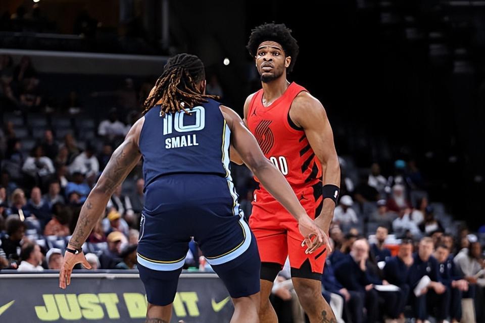 中国足彩网赛事中心-一场比一场打得差！开拓者榜眼郎的状态怎么能差到这种程度？