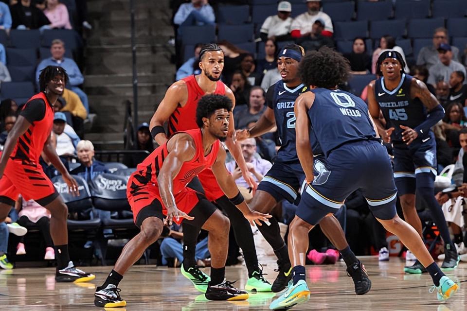 中国足彩网赛事中心-一场比一场打得差！开拓者榜眼郎的状态怎么能差到这种程度？