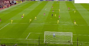 欧洲杯-【英超】姆伯莫、B费破门 曼联2比0热刺